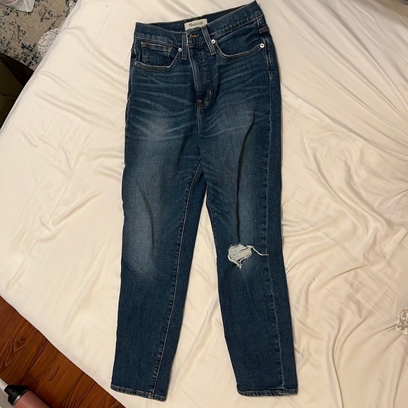 Madewell Mom Jean in Dark Wash with Distressing - Worn Once - Picture 1 of 1